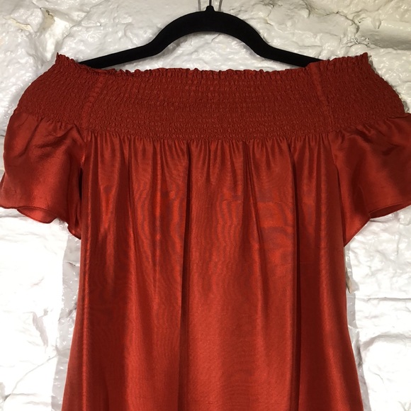 Tory Burch belted off the shoulder dress - Picture 3 of 5